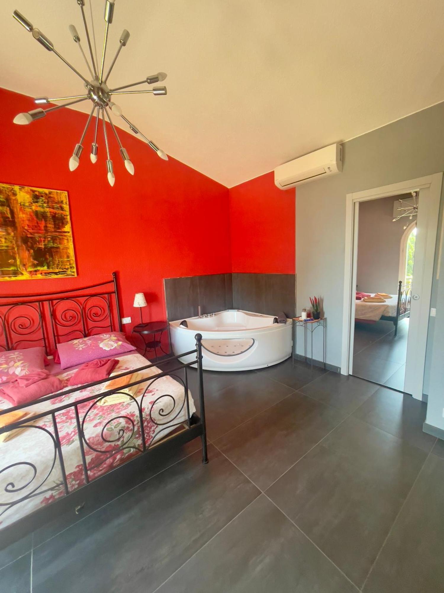Villa Gaia - Luxury Villa, Pool & Wellness Rooms 보르디게라 외부 사진